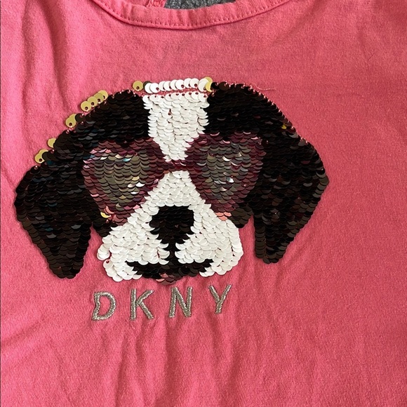 DKNY Pink Short Sleeve Tee with Playful Dog Graphic - Picture 3 of 5